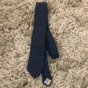 Yves St Laurent navy tie
